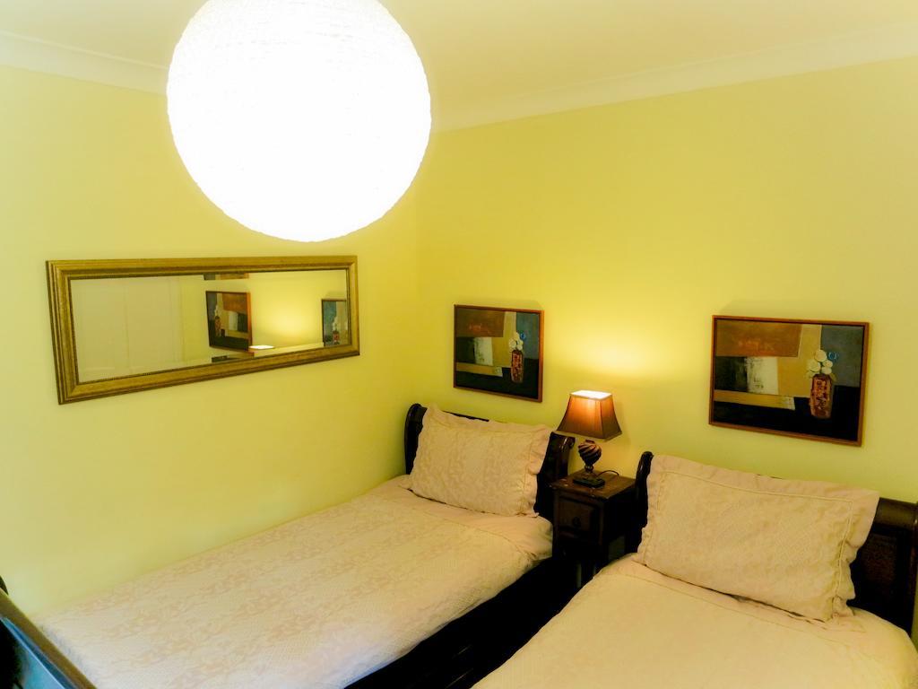 Angel View Bed & Breakfast Guildford Room photo